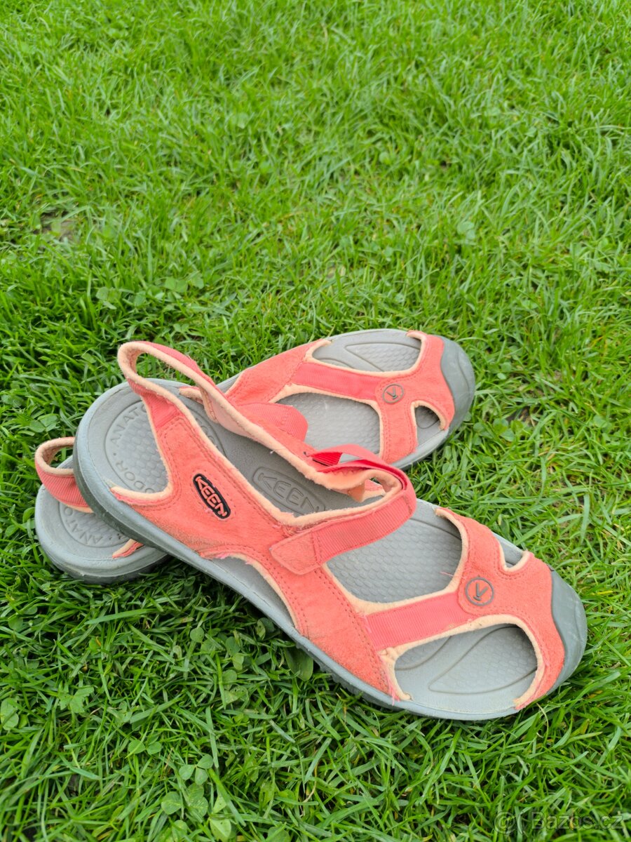 Sandály Keen 42