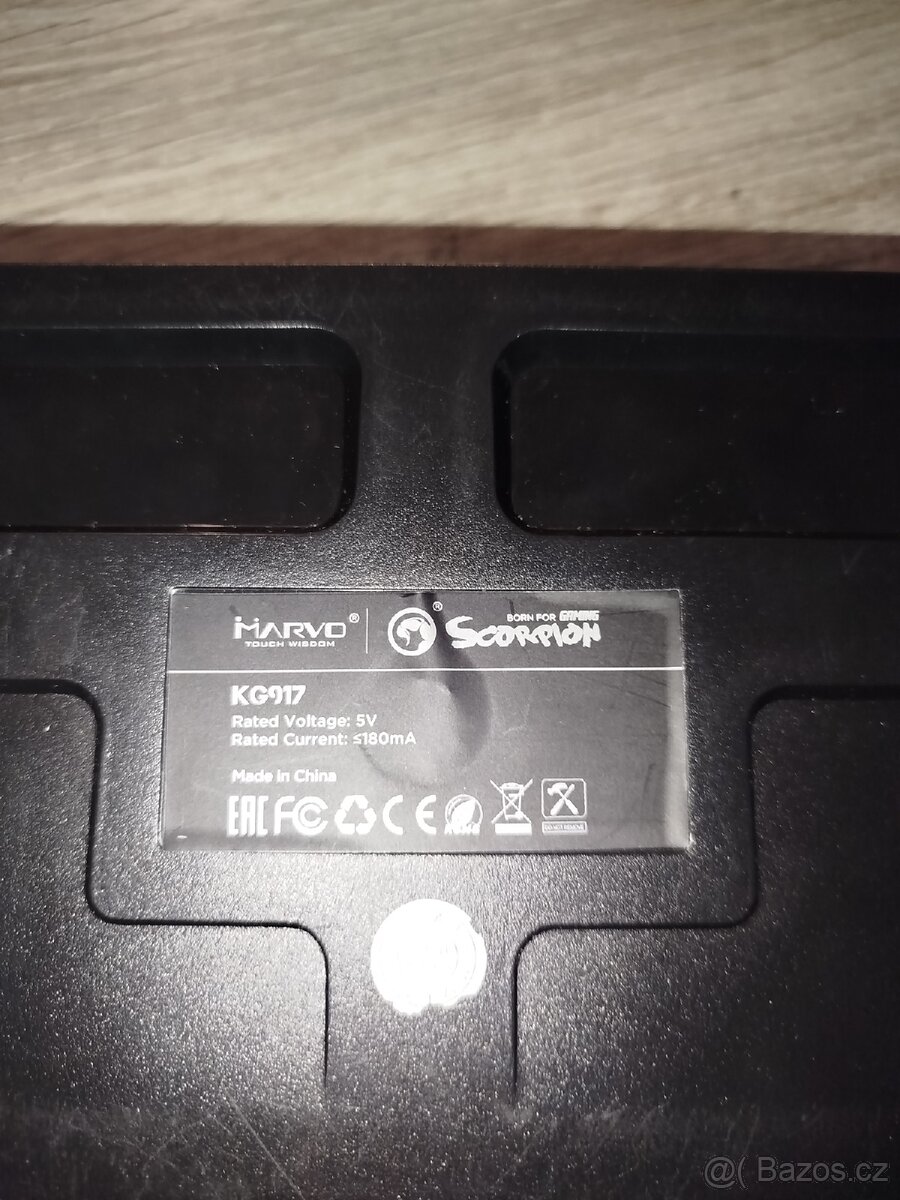 Prodám herní drátovou klávesnici Marvo KG917 US