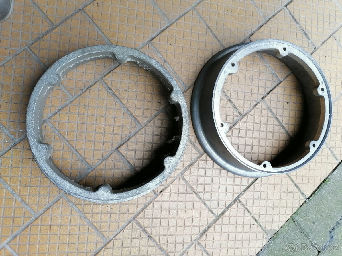 Dělítko hořčíkové Skoda 8"