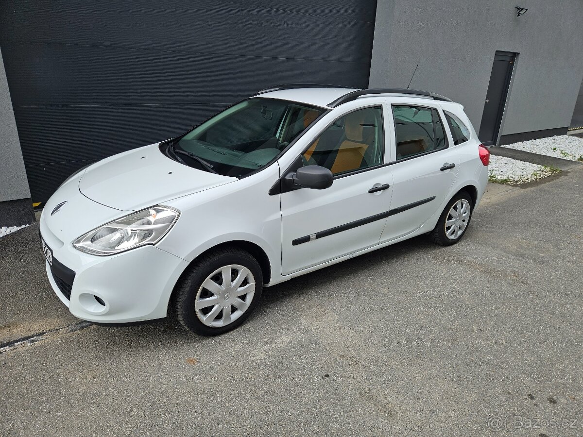 Renault Clio Grandtour 1.2i 55kw r.v.9/2012,1Maj ČR