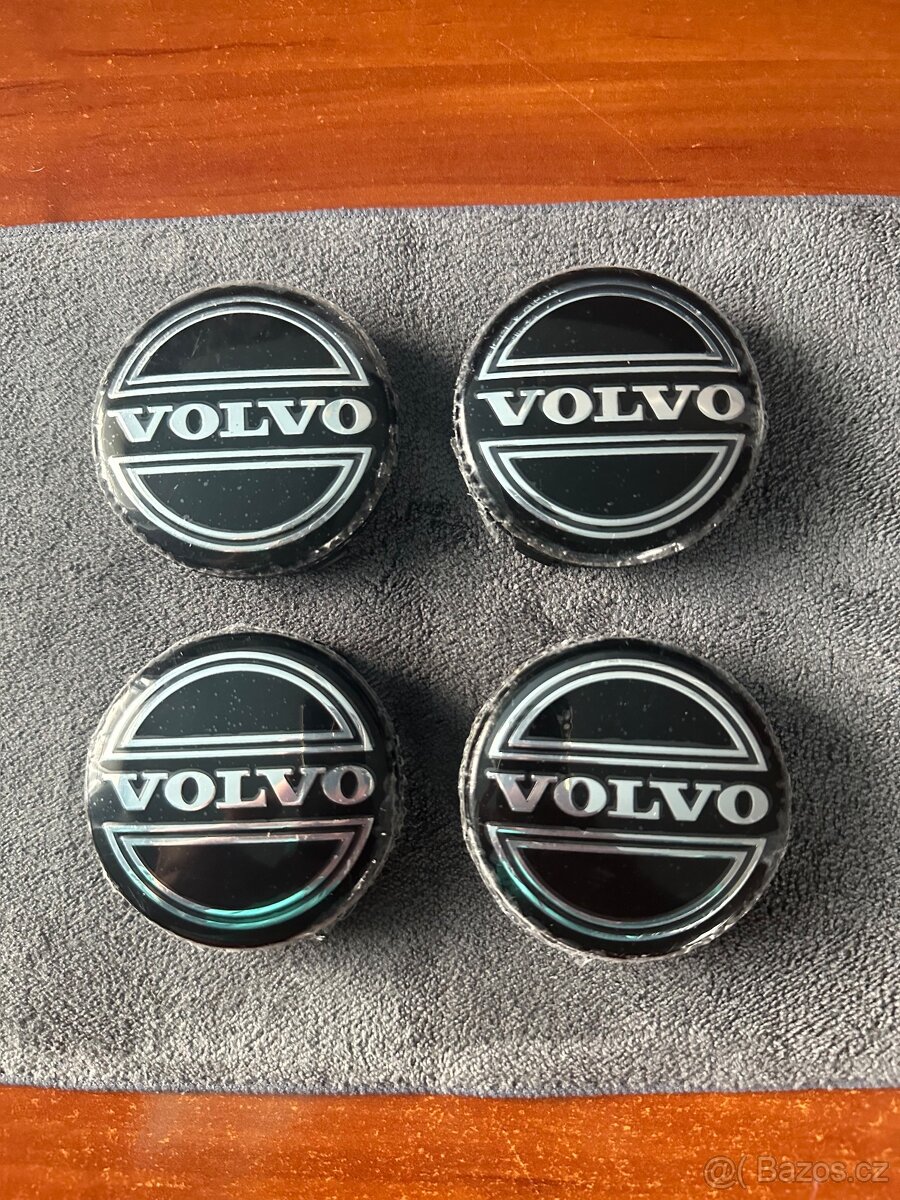 Středové krytky/pokličky - Volvo 64mm - černé