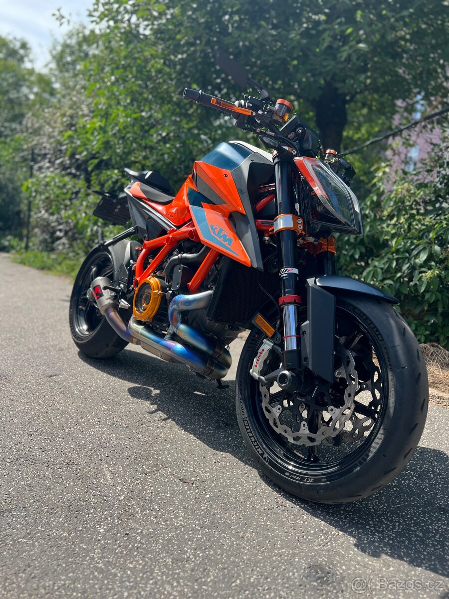 KTM Superduke 1290r