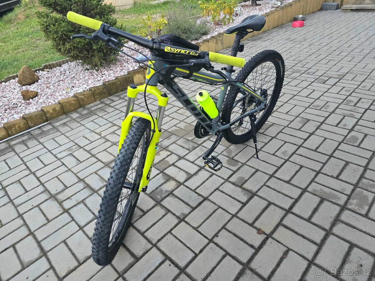 Juniorské horské kolo Scott Scale JR26