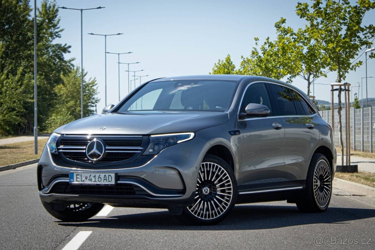 Mercedes-Benz EQC 400 4MATIC AMG line 300kw / AJ NA SPLÁTKY