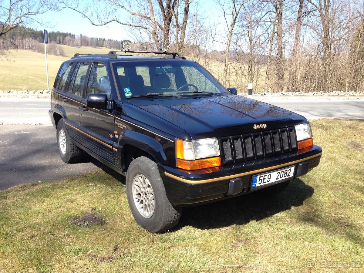 Koupím přední nárazník na JEEP Grand Cherokee ZJ/ZG Limited