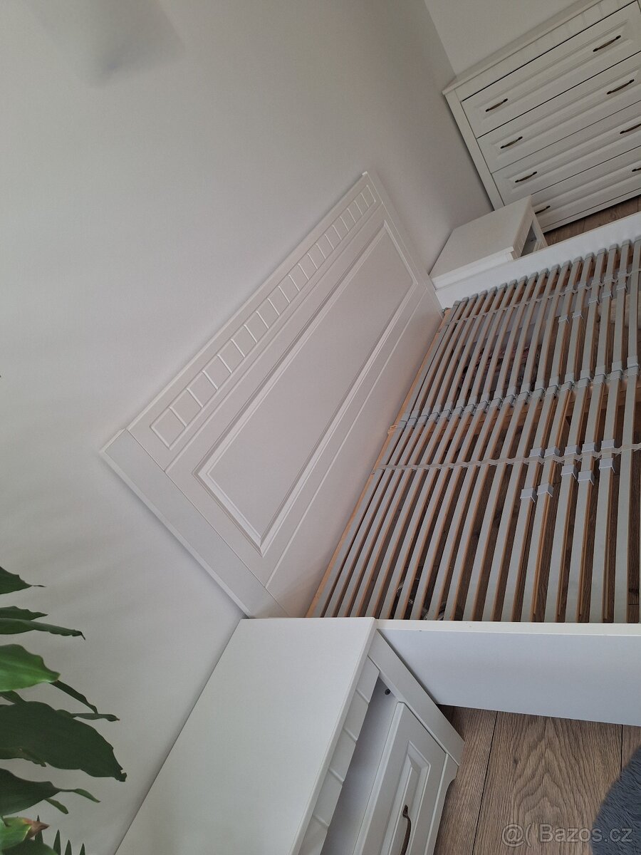 Postel 180x200, 2x noční st. + komod