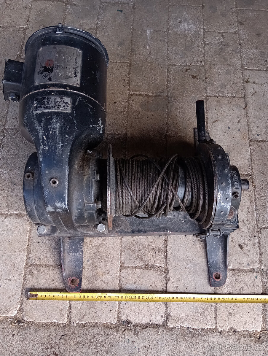 Naviják na veterána DODGE