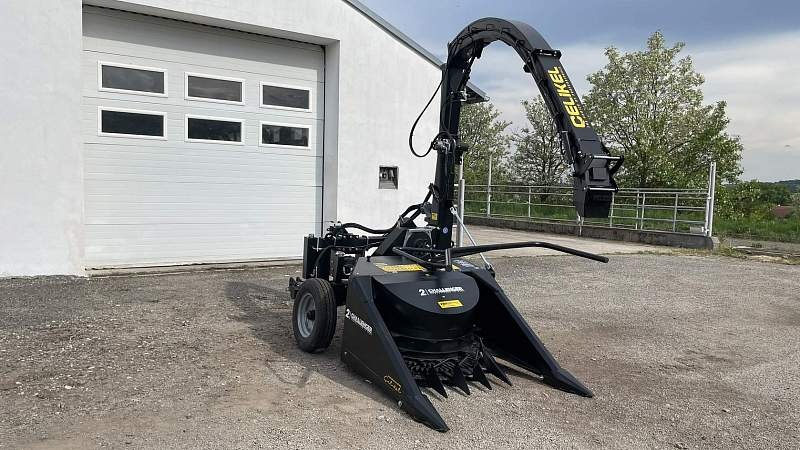 Tažená sklízecí řezačka Celikel Challenger - nesená