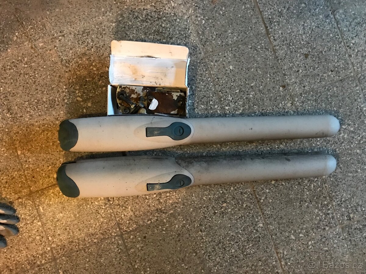 Pohon na vrata Nice Wingo WG4000