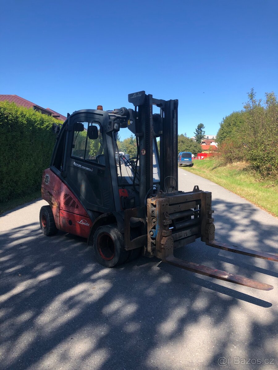 Vysokozdivžný vozík Linde