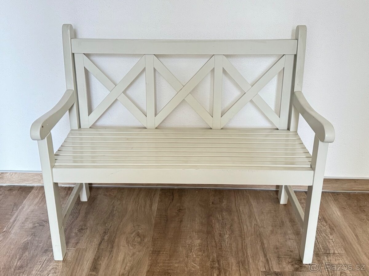 Venkovní dřevěná dětská bílá lavička, lavice