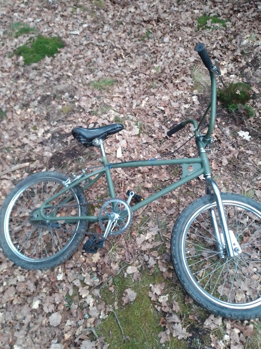 BMX kolo velamos