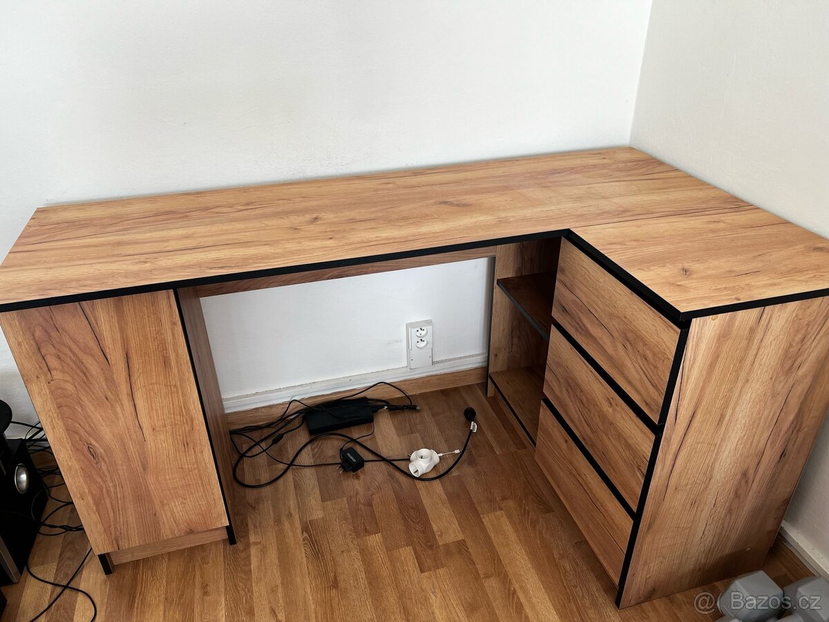 Pc stul