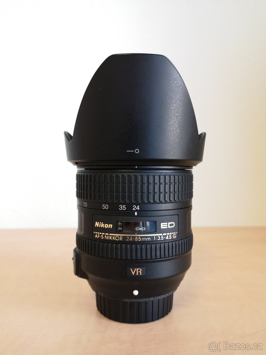 Nikon 24-85mm f/3.5-4.5 VR
