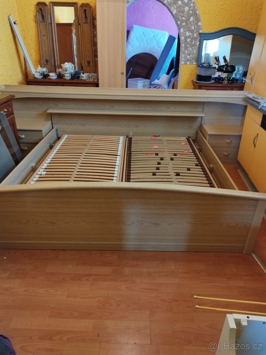 Manželská postel