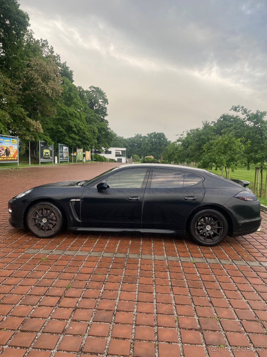 PORSCHE Panamera, 3.6, V6, 299 koní