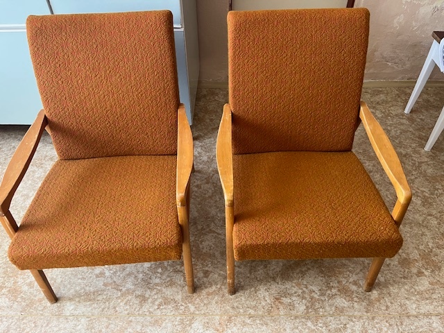 RETRO KŘESLA