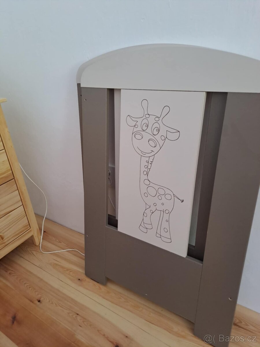 Prodám dětskou postýlku