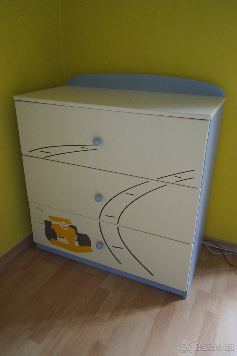 Set nábytku do dětského pokoje MEBLIK