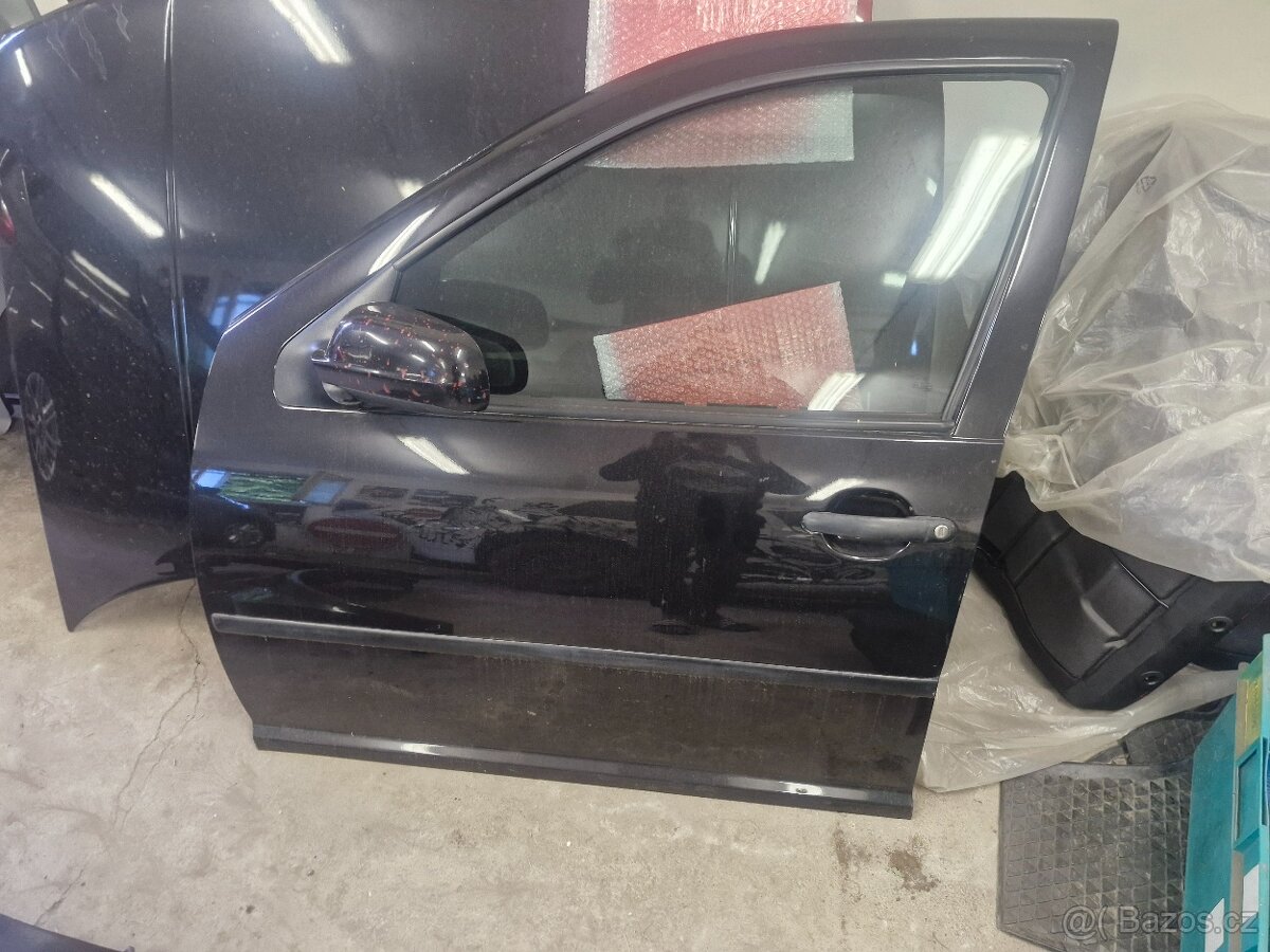 dveře golf 4 LC9Z