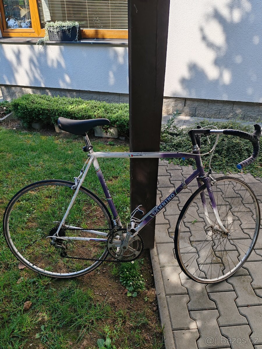 Retro kola Sannino