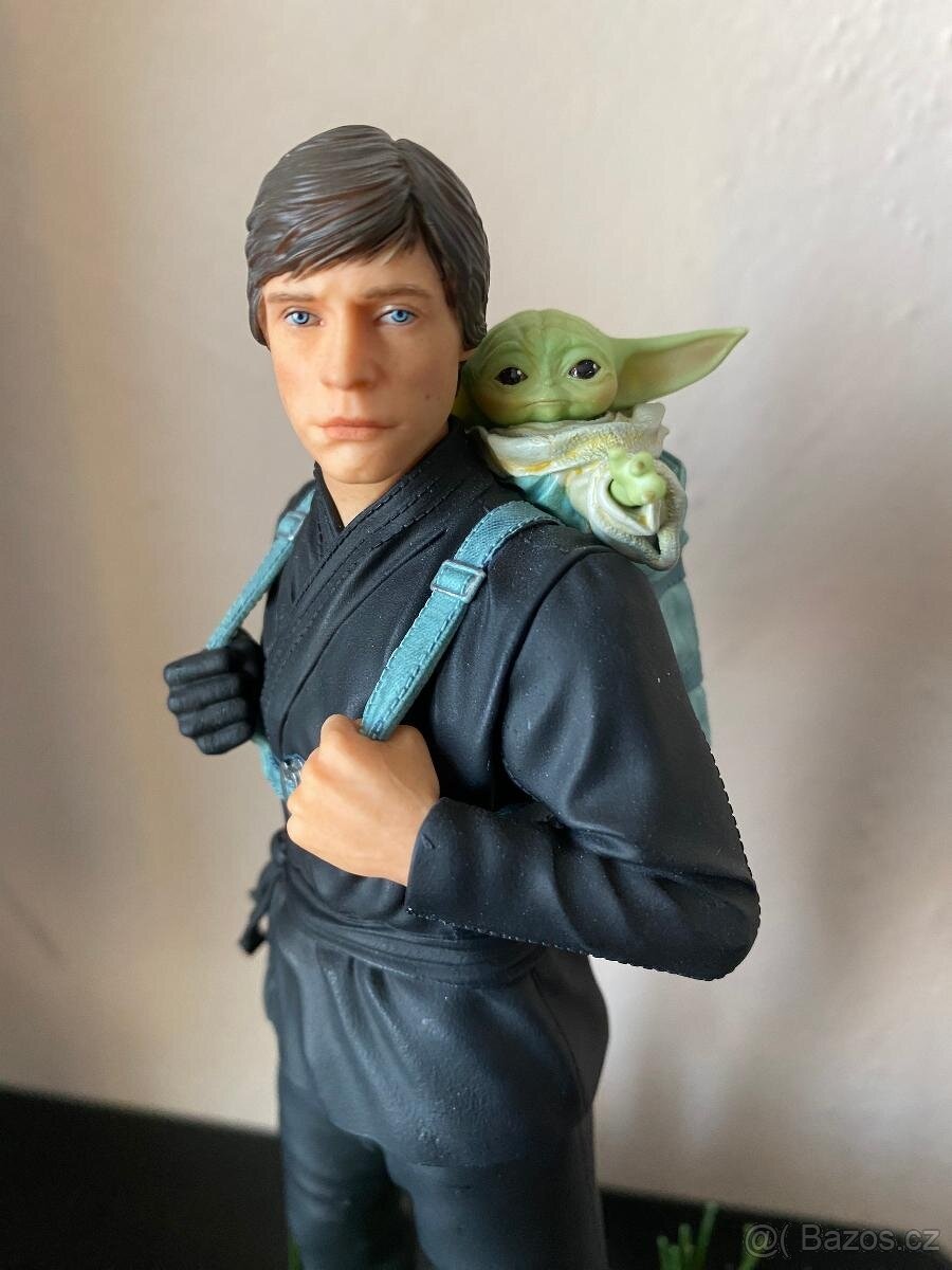 LUKE SKYWALKER AND GROGU TRAINING Nové