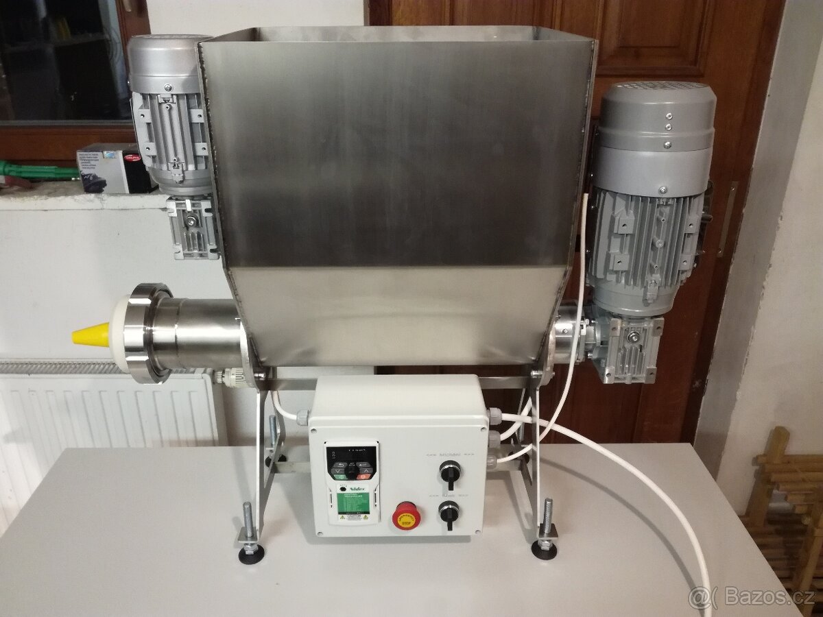 Boilies stroj extruder na klobásy