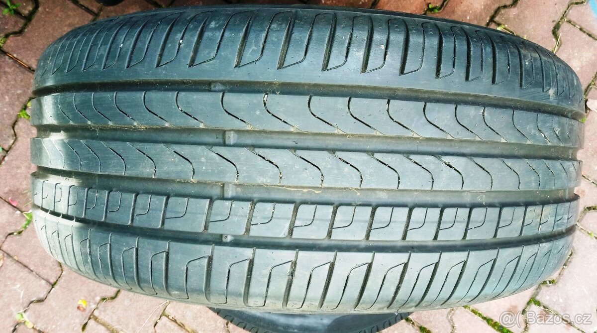 Pneu Pirelli Cinturato P7 235/45/18 4 ks