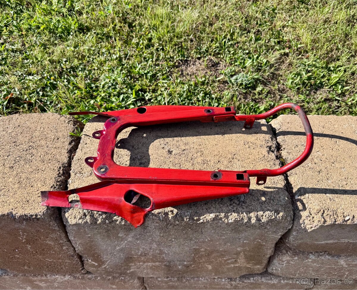 Jawa ČZ 250 350 kývačka, panelka - podsedlák