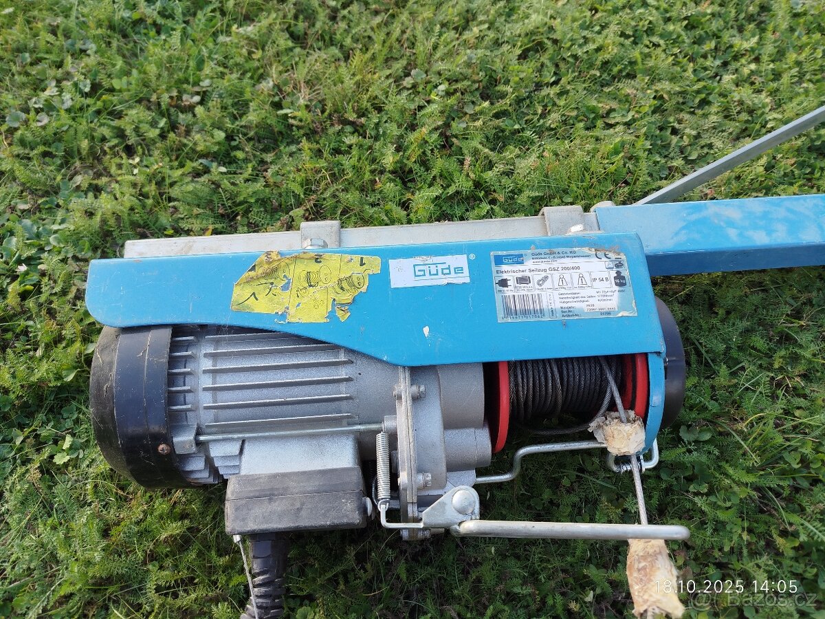 Prodám vrátek Gude a váleček na lepidlo