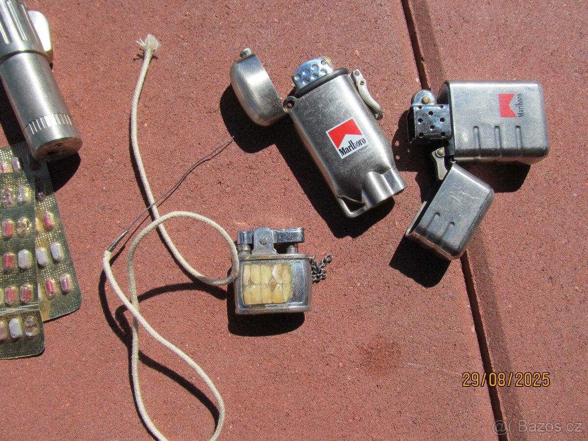 zapalovače Marllboro, sirky starší,