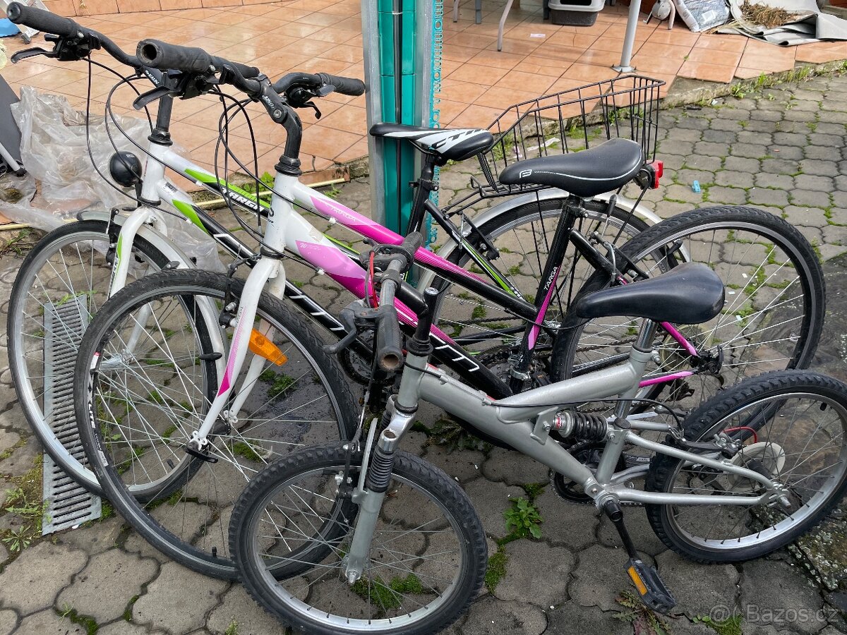 2 jízdní kola+1 dětské