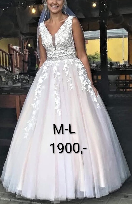 Plesové i svatební šaty CHARM