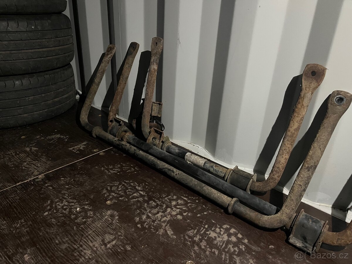 Stabilizátor Land Rover Discovery 2