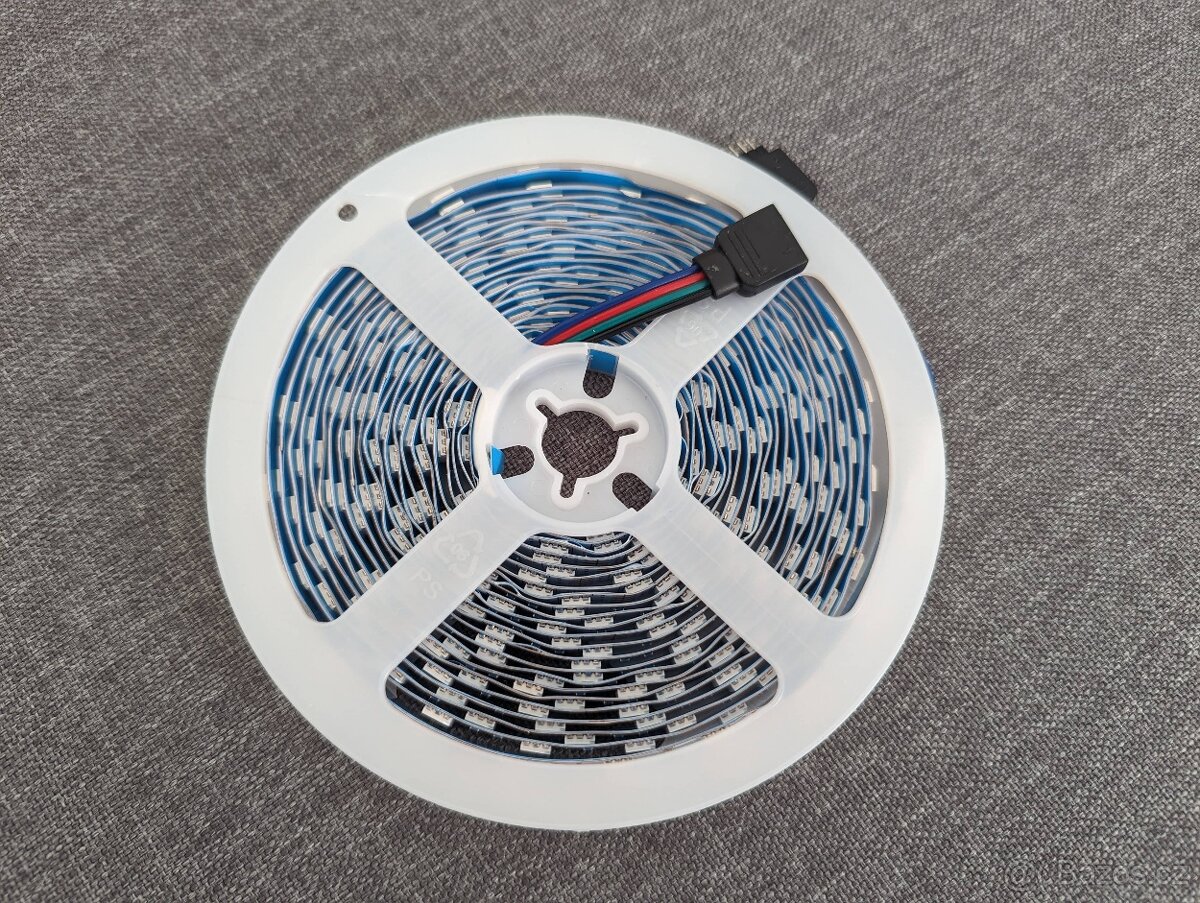 LED kontroler Mi-Light včetně adaptéru