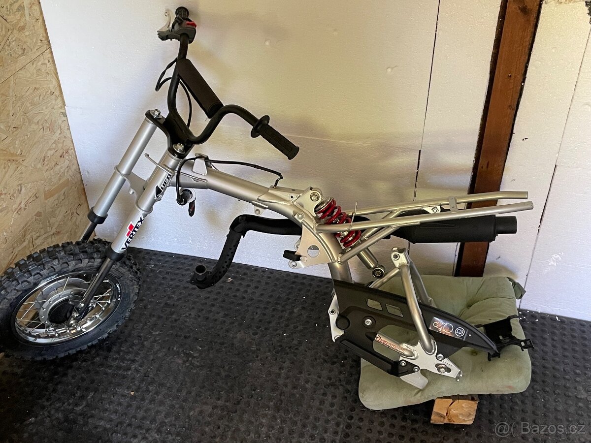 Honda Crf50f zbytek originálních dílů rok 2023