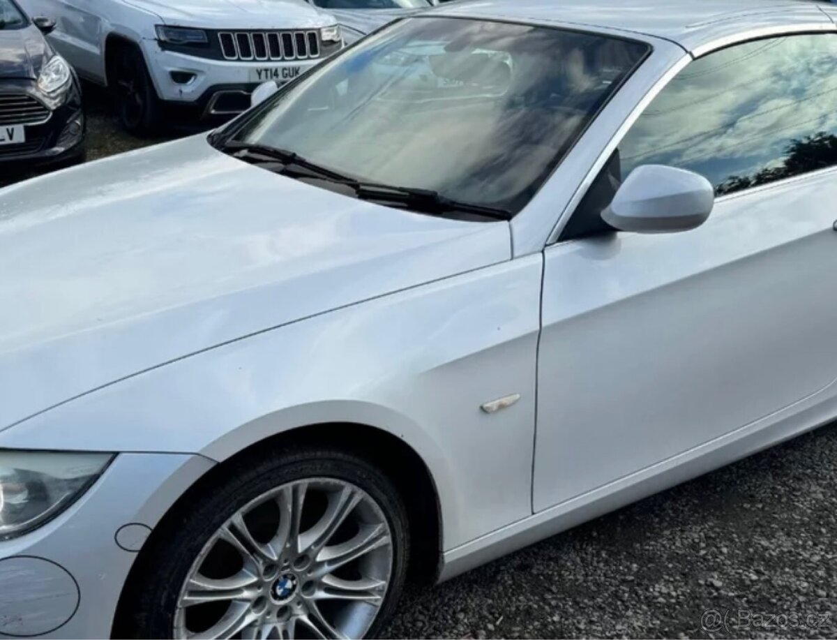 Přední blatník BMW e93 e92 mineral-weiss metalíza