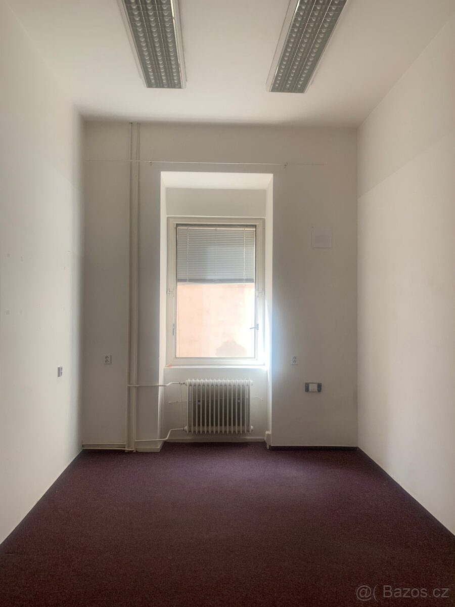 Pronájem kanceláře Brno střed Lidická, od 13 m2