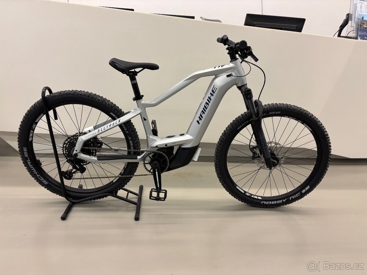 Haibike AllTrack 9 kola 27,5" vel.S