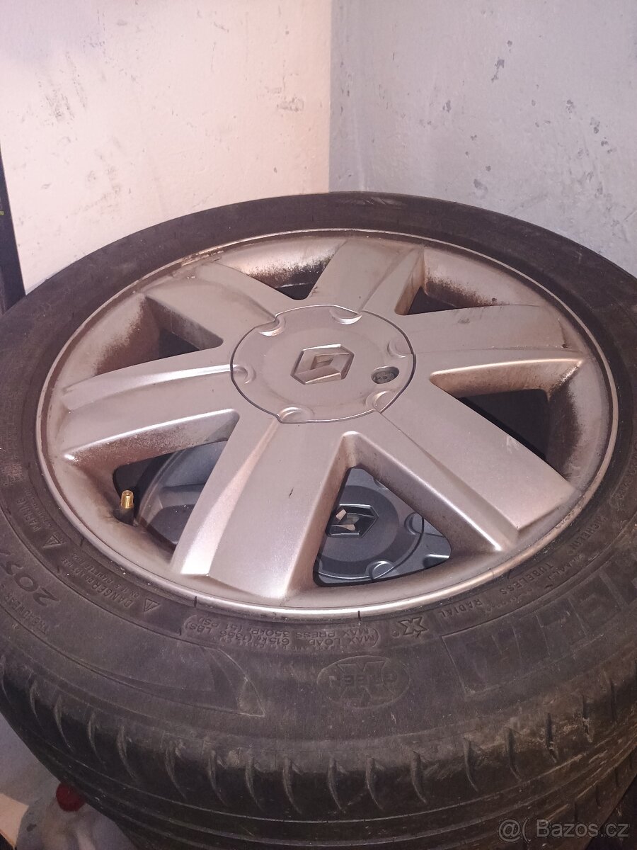 Prodám na Renault Megane 2 Kola včetně gum