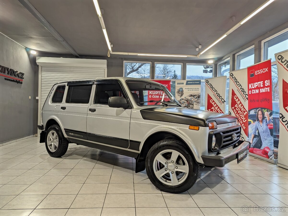 Lada Niva 4x4 1.7i TAIGA 5ti DVÉŘOVÁ