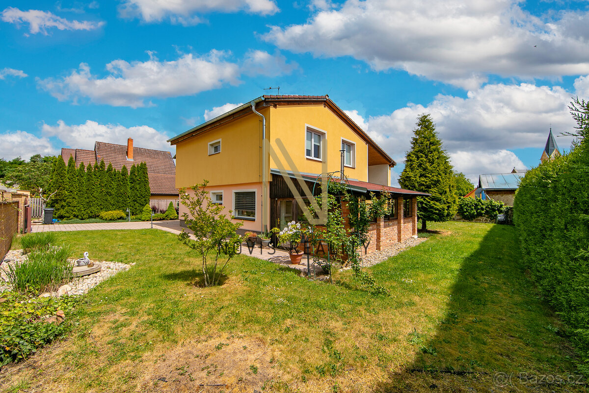 Prodej, rodinný dům, 206 m², Úherce, ul. Na Vršku