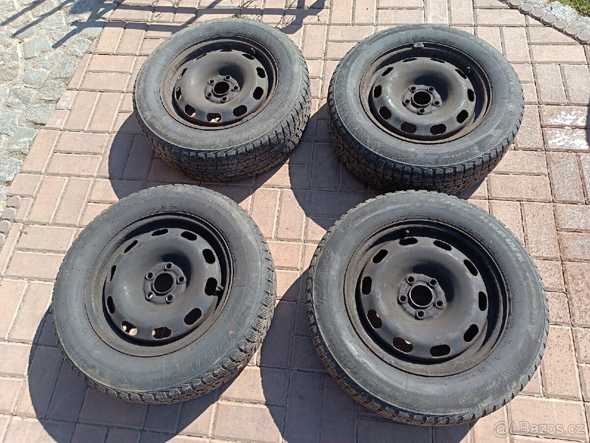 Kola octavia 5x100 R15 + poklice