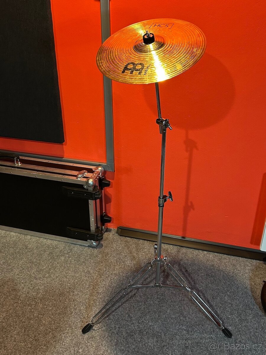 Činel MEINL 14" HCS Crash se stojanem.