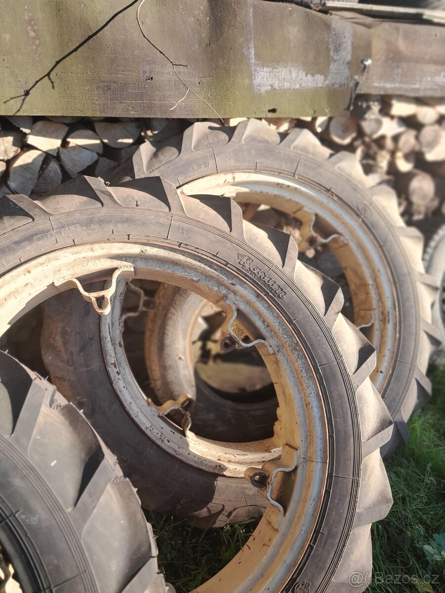 Kola na traktor Zetor