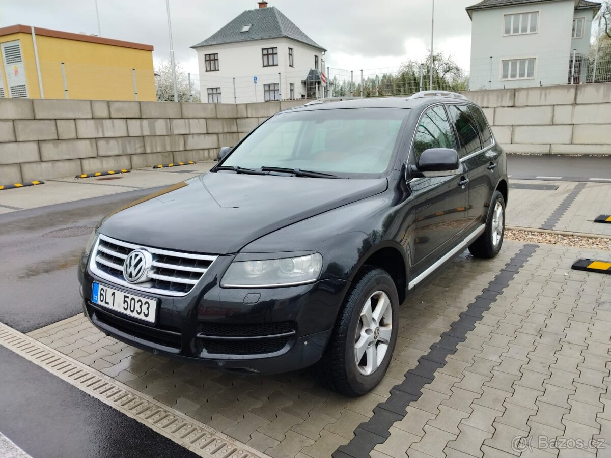 VW-Touareg-3.0 TDI V6-165KW-LIMITED-ORIGINÁL NA PRUŽINÁCH