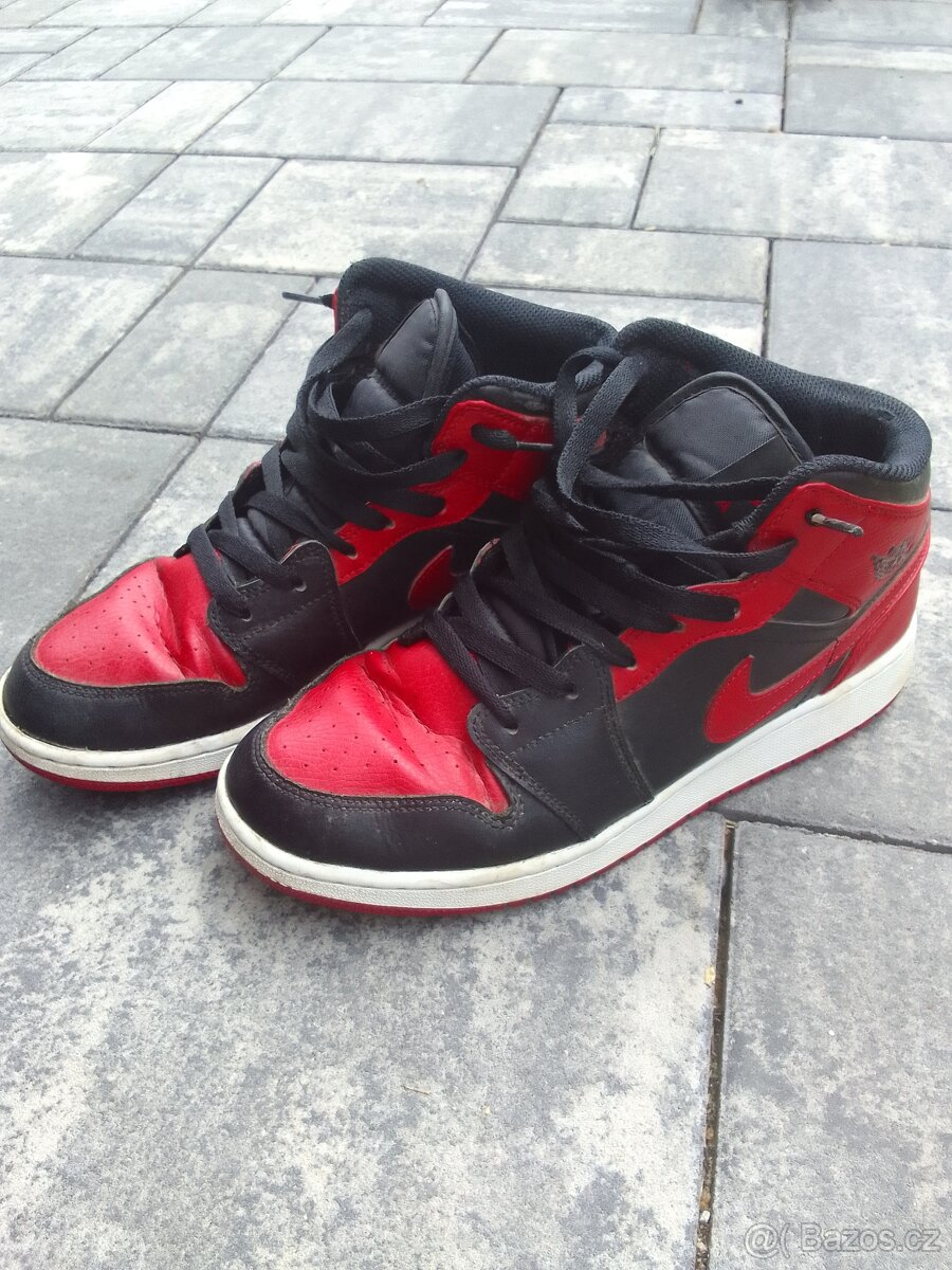 Jordan 1 vel.40