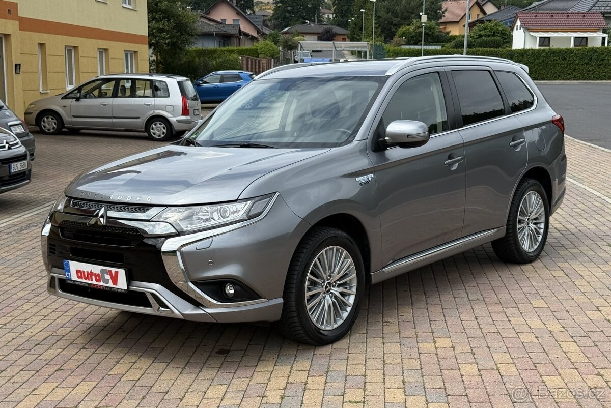MITSUBISHI OUTLANDER 2.4 PHEV 165kW 4x4-2020-36.494KM-