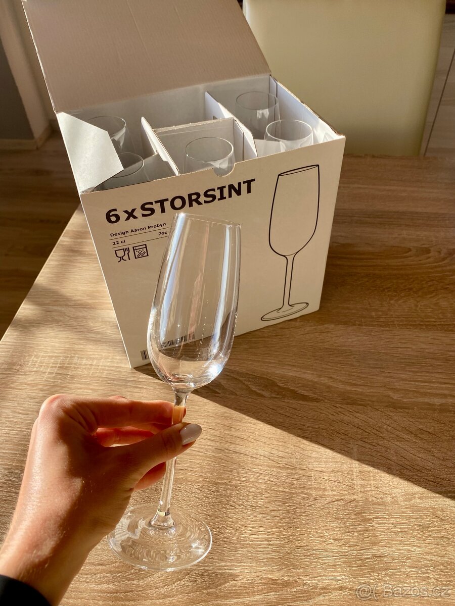 Skleničky na šampaňské