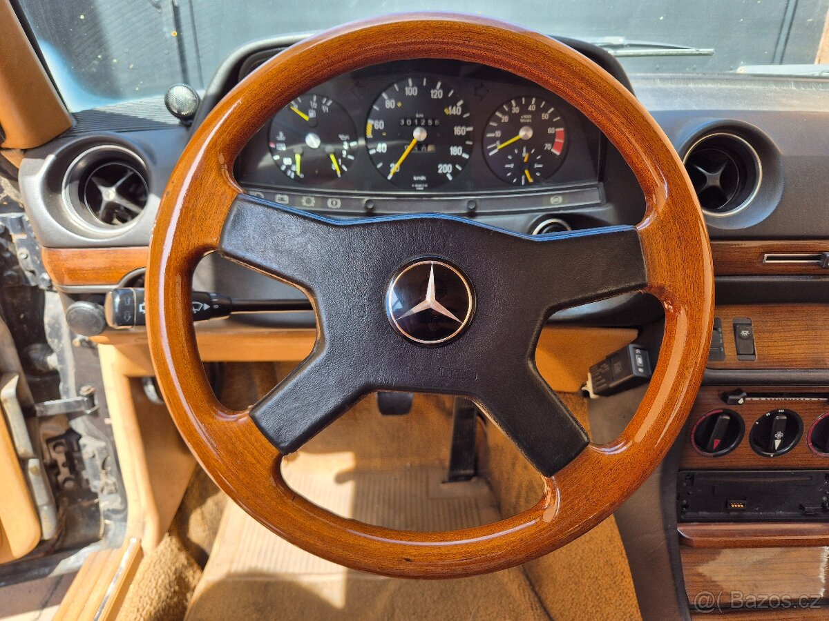 Volant + radicka Mercedes w123